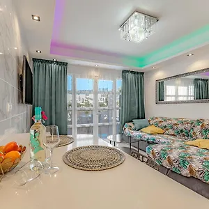 Beautiful Deluxe Sun And Sea Apartment Costa Adeje (Tenerife)